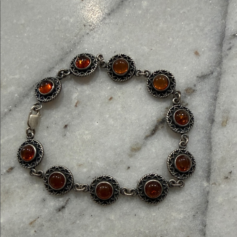 Elegant Silver and Amber Bracelet